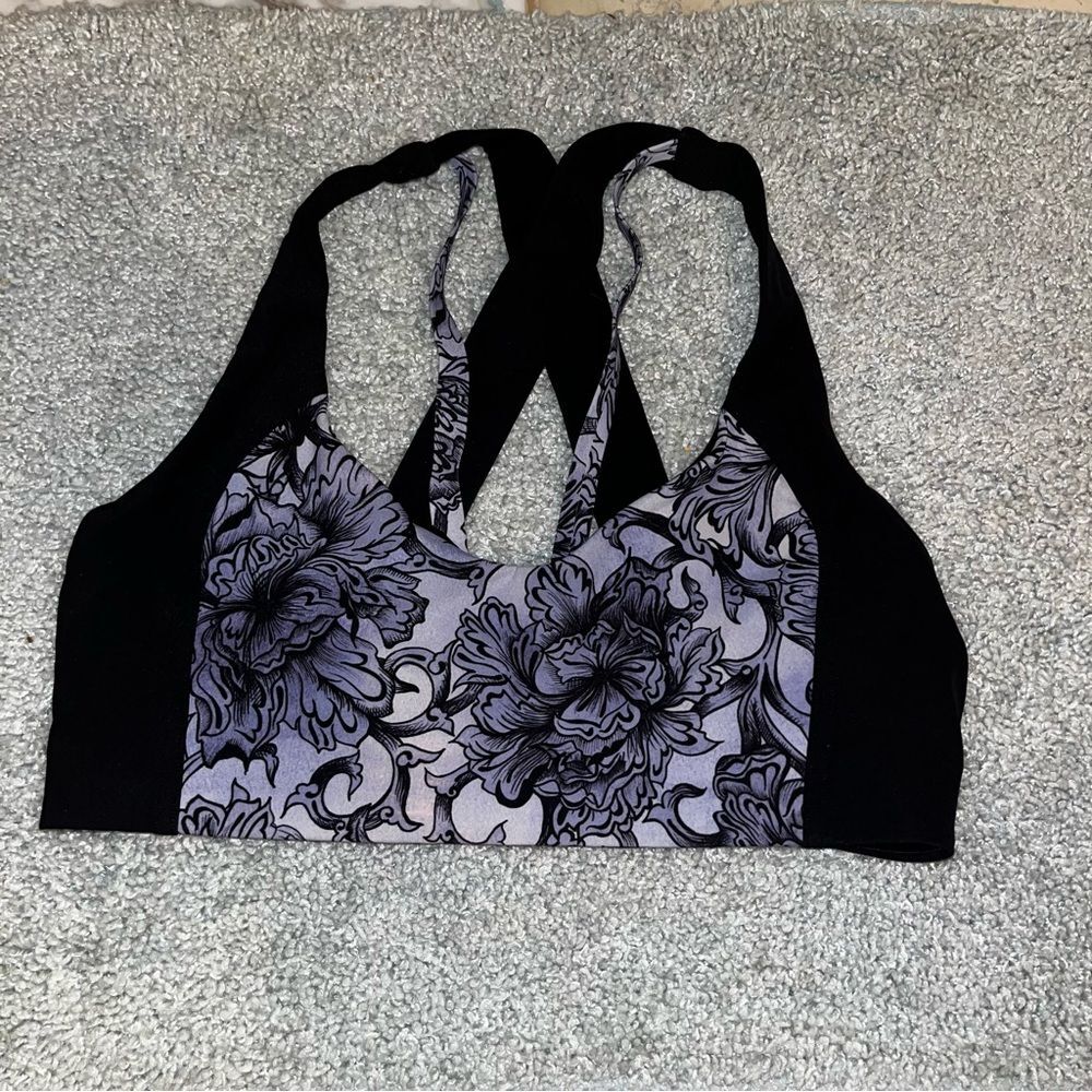 Lululemon sweat times sport bra size 10